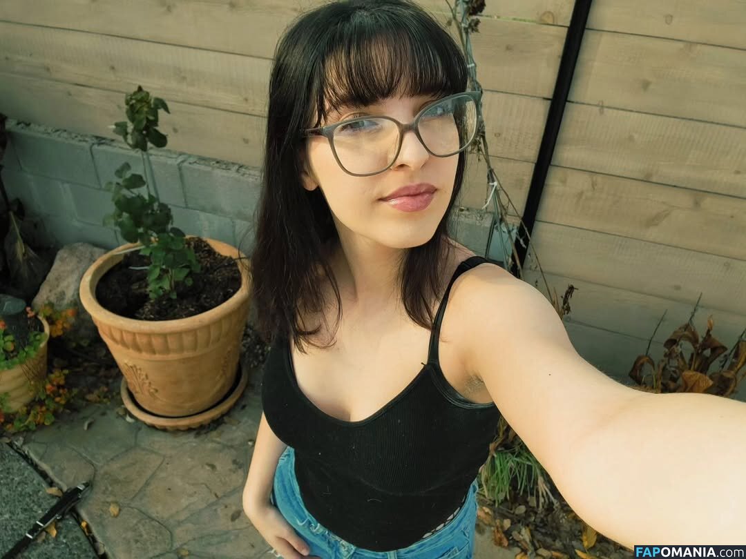 Minty / OkayMintyDust1 / Okaymintydust / https: Обнажённый OnlyFans  Утёкшее фото #18