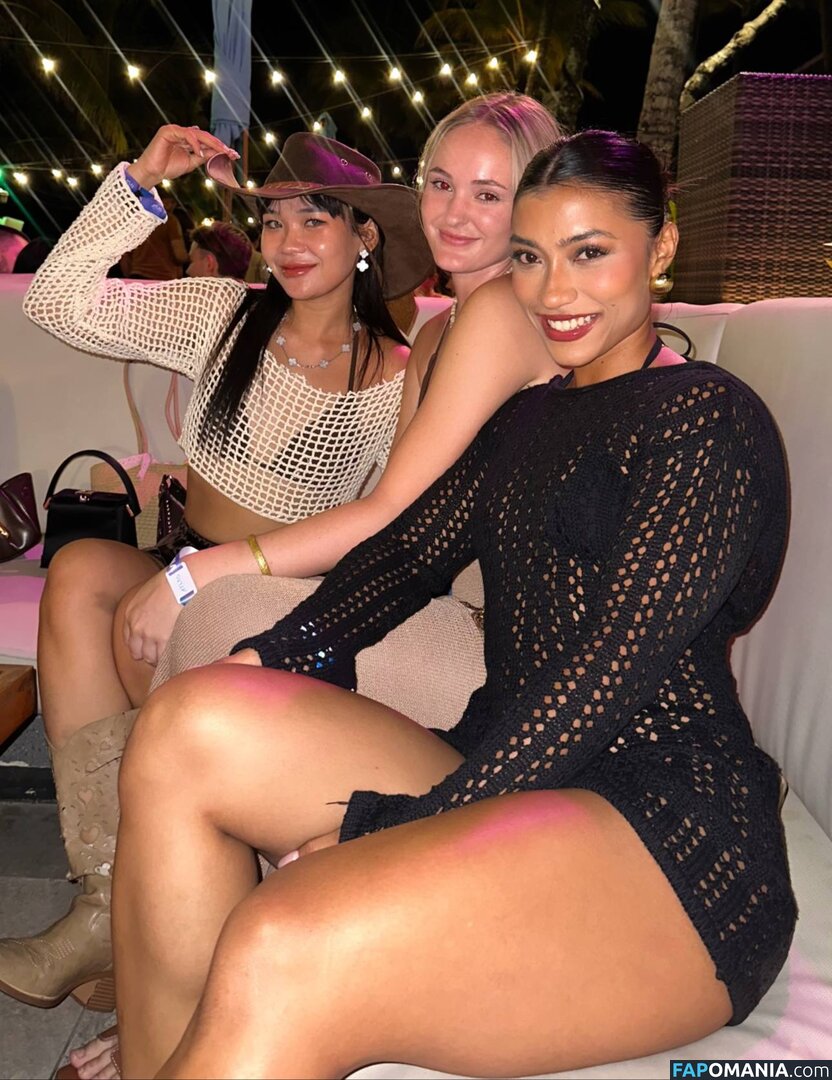 Ceboloky / Oky Olivia / Okyyoliviaa / mastermarcelo5 / okyyloiviaa Обнажённый OnlyFans  Утёкшее фото #30
