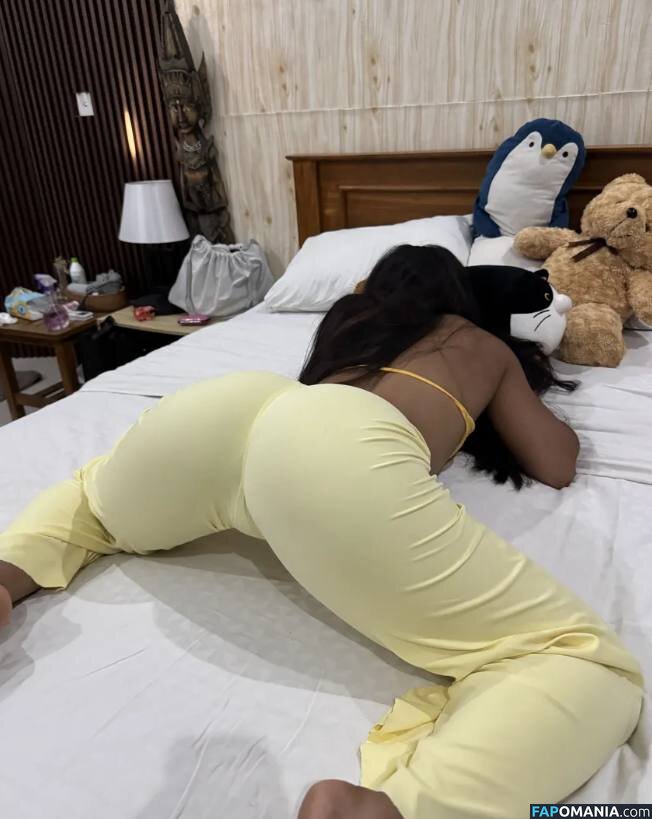 Ceboloky / Oky Olivia / Okyyoliviaa / mastermarcelo5 / okyyloiviaa Обнажённый OnlyFans  Утёкшее фото #32