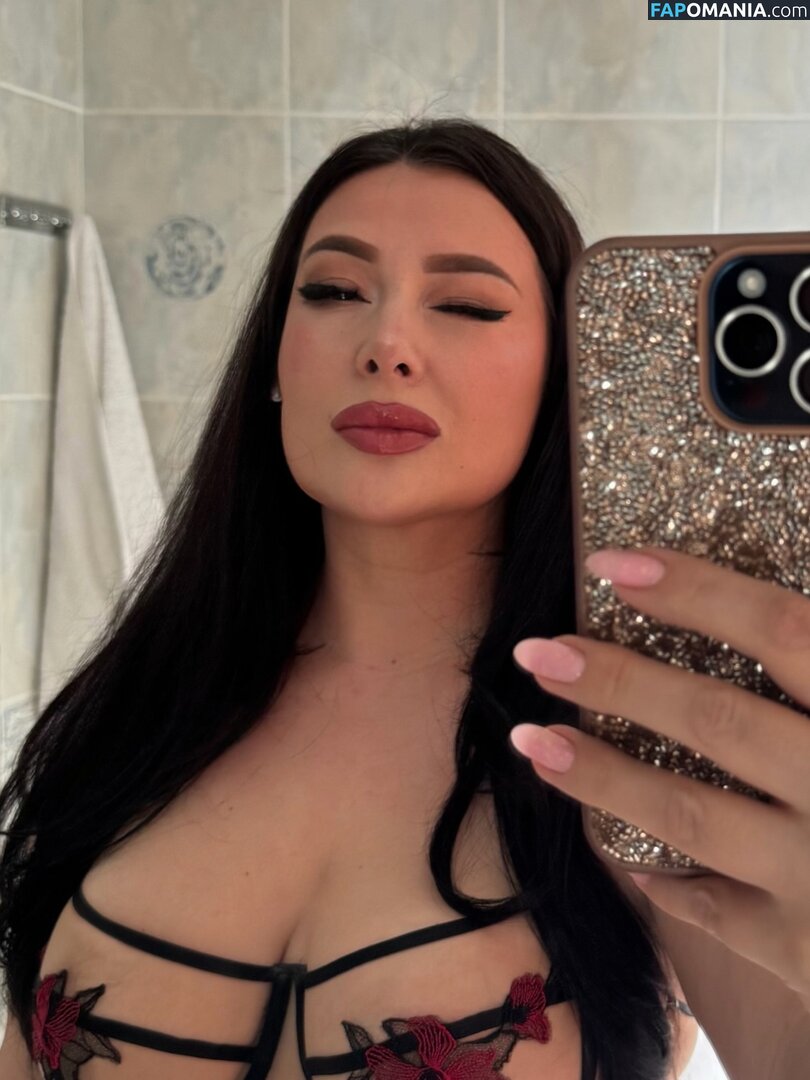 Olartery / Olartery1 / merriolya / olga goncharova Обнажённый OnlyFans  Утёкшее фото #1