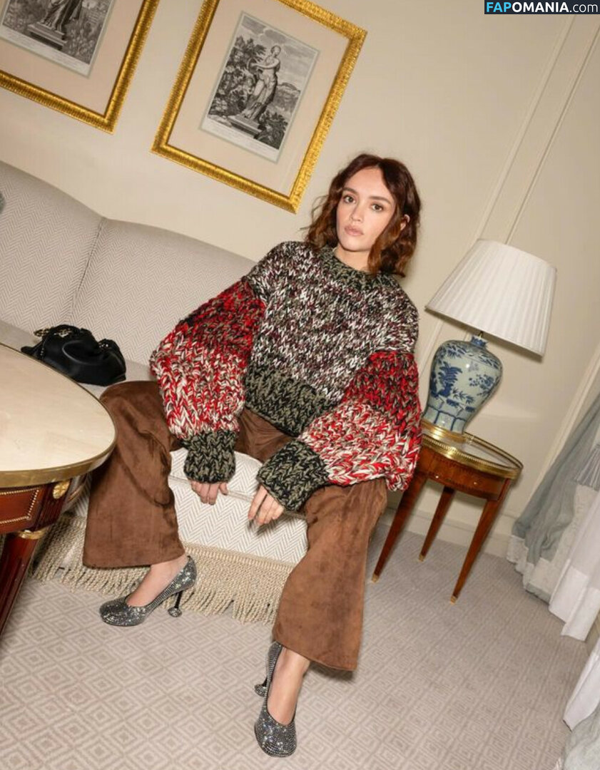 Olivia Cooke / livkatecooke Обнажённый OnlyFans  Утёкшее фото #192