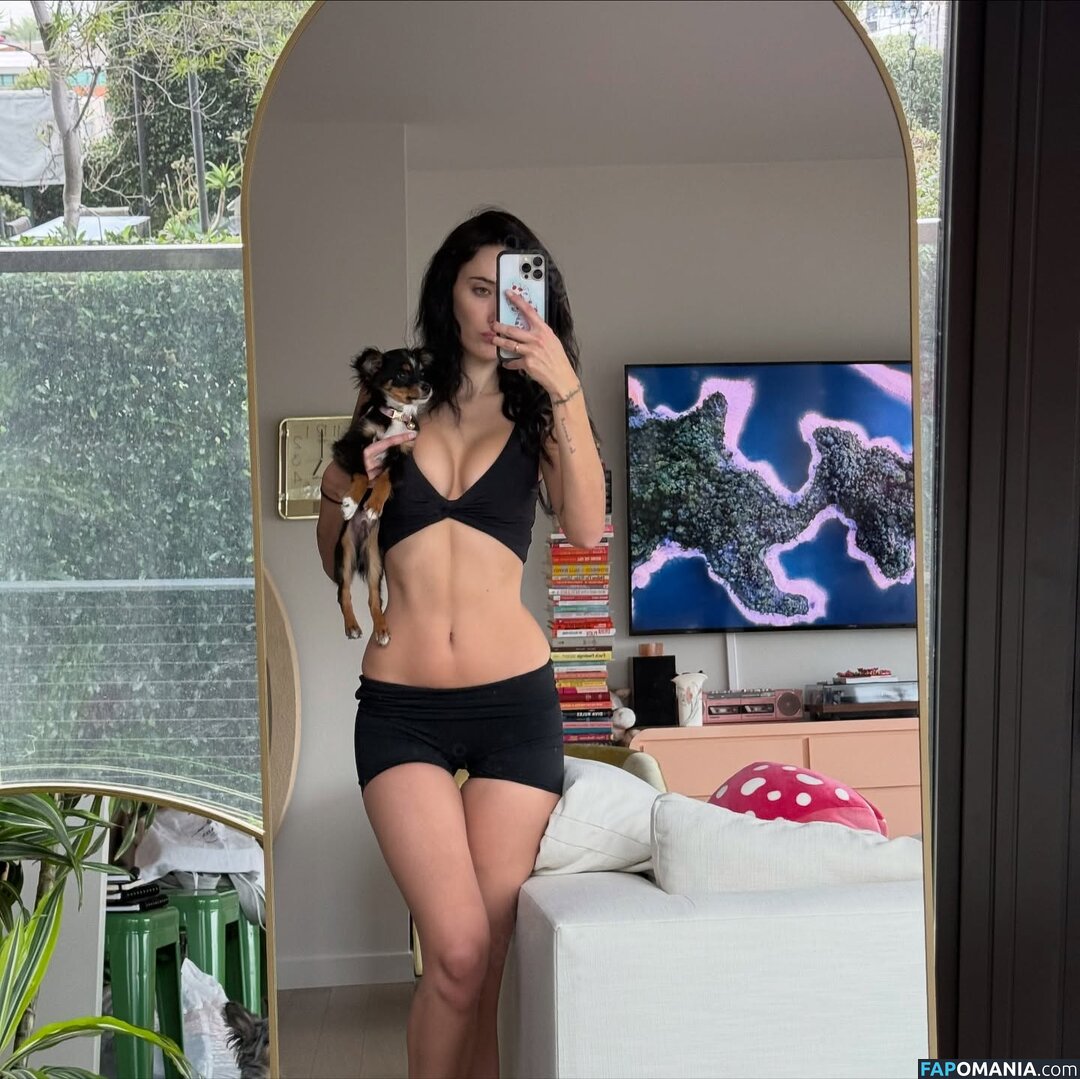 Olivia O'Brien / oliviaobrien Обнажённый OnlyFans  Утёкшее фото #3