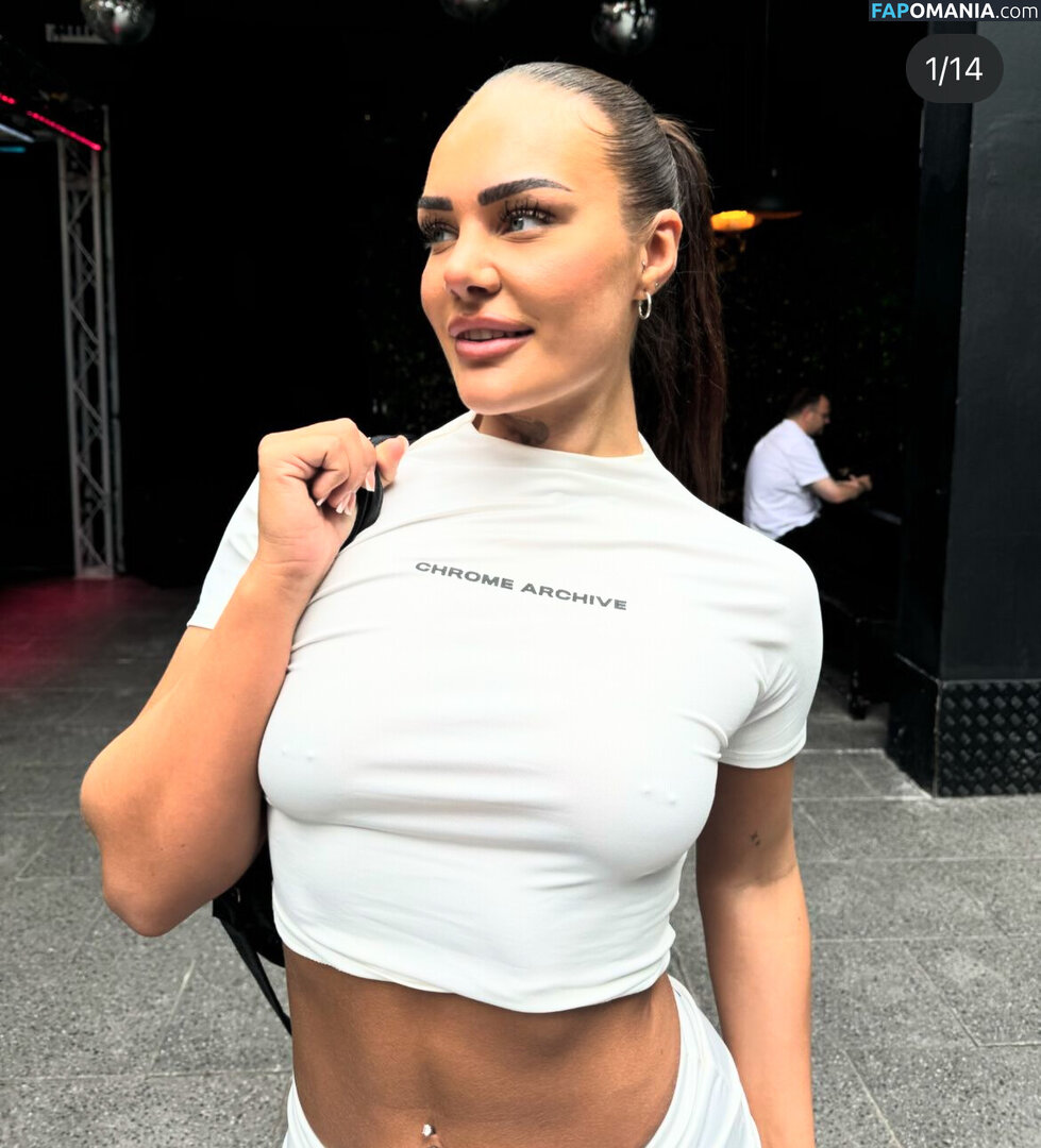 bethanyrosewood / bethanyrosewood on insta / onlyyroseee Обнажённый OnlyFans  Утёкшее фото #4