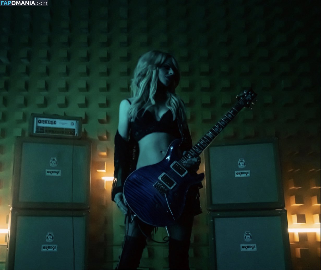 Orianthi / iamorianthi Обнажённый OnlyFans  Утёкшее фото #9