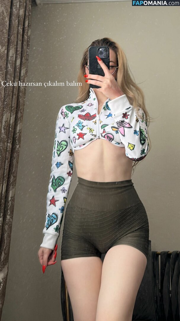 Oznur Guven / oz_nurunuz / oznurunuz / oznurunuzz Обнажённый OnlyFans  Утёкшее фото #3