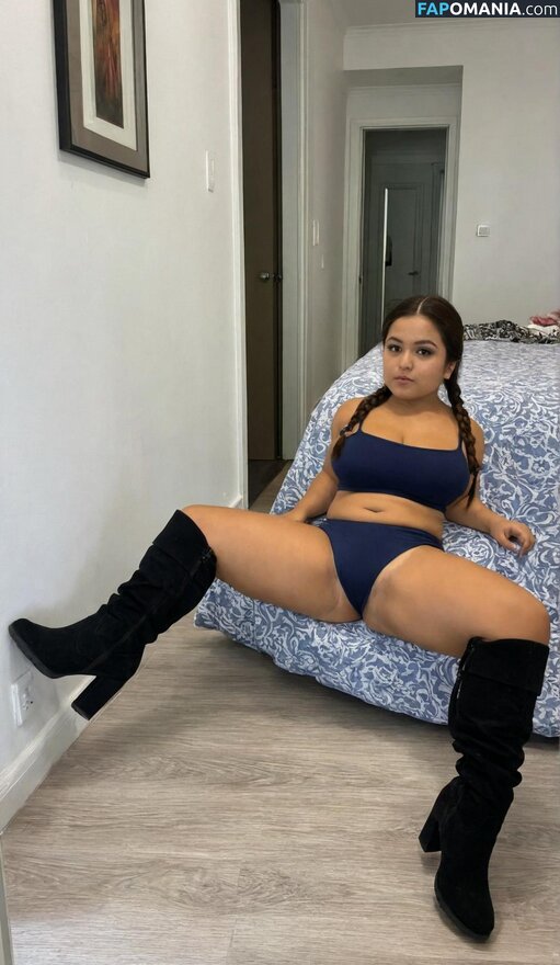 Pearl Garcia / pearlgarciax Обнажённый OnlyFans  Утёкшее фото #8