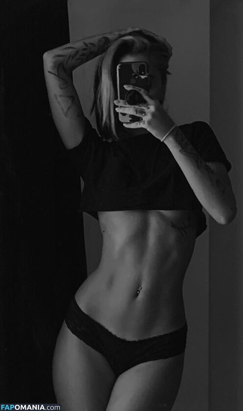 Pelinay İgit / pelinayigit Обнажённый OnlyFans  Утёкшее фото #10