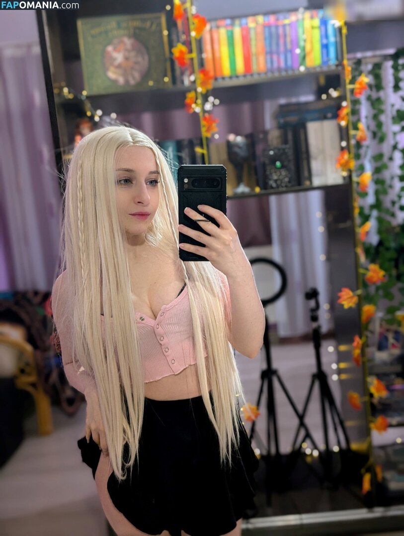 PetiteFeline / petitefelinespicy Обнажённый OnlyFans  Утёкшее фото #2