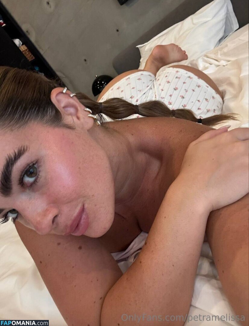 Petra Melissa / juicypeachyfromportugal / umapetra Обнажённый OnlyFans  Утёкшее фото #16