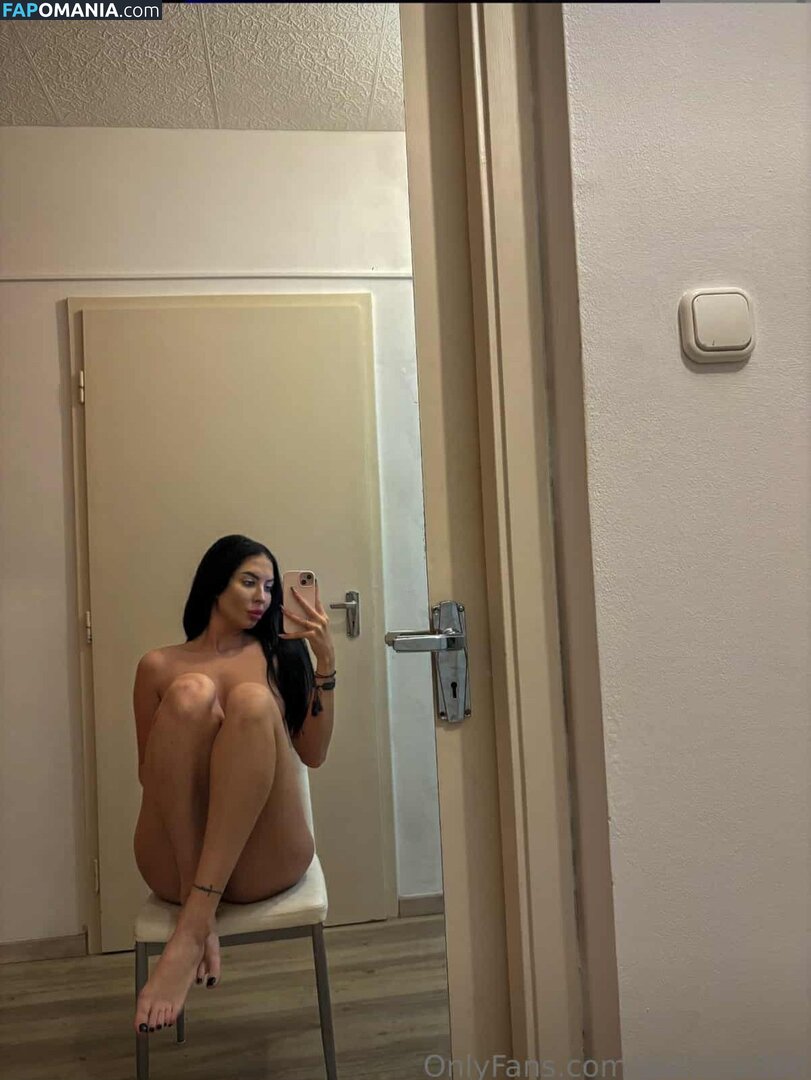 amator_csajok / f.lillaa / petratimea Обнажённый OnlyFans  Утёкшее фото #2655