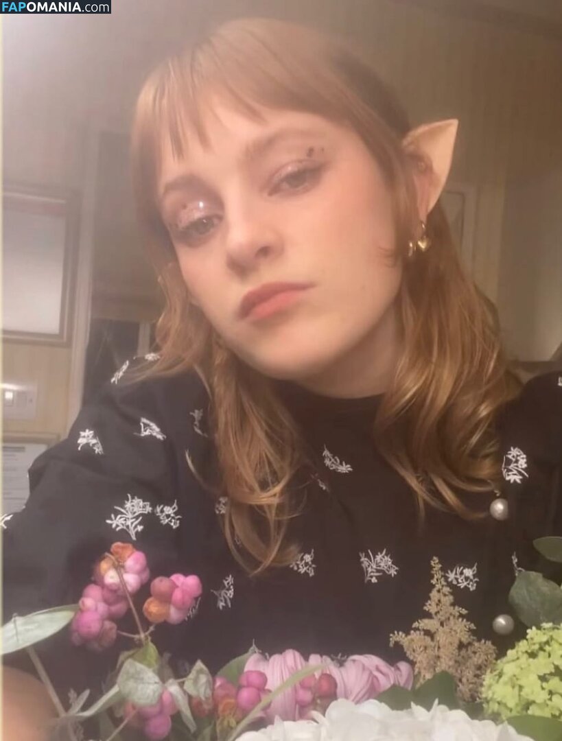 Phia Saban / phiasaban Обнажённый OnlyFans  Утёкшее фото #2