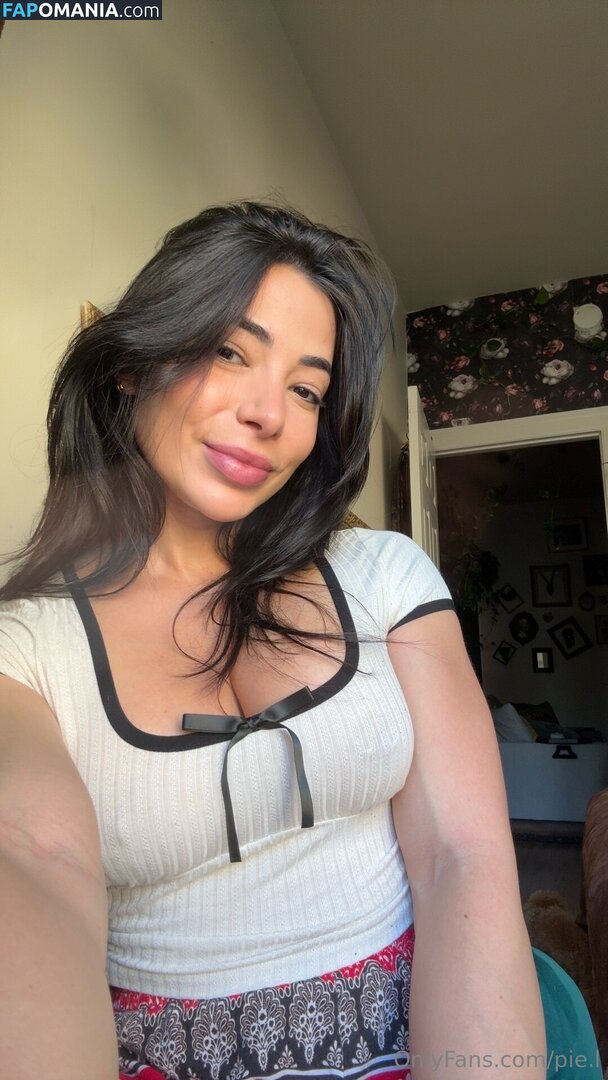 pie.aina / pie.l Обнажённый OnlyFans  Утёкшее фото #4