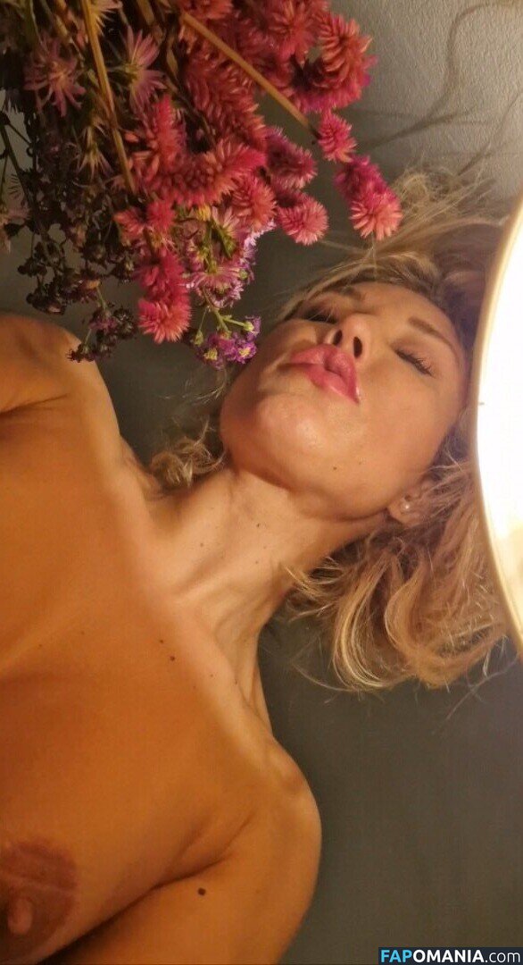 Pietra Principe / pietraprincipe Обнажённый OnlyFans  Утёкшее фото #2