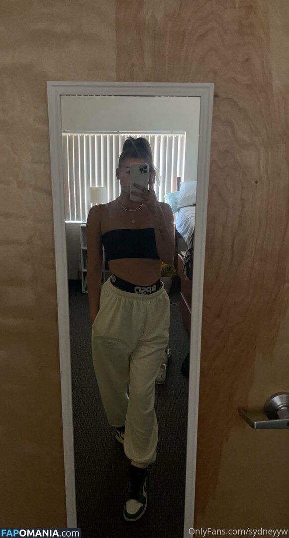 preachersdaughter18 / shapiro_villa Обнажённый OnlyFans  Утёкшее фото #21