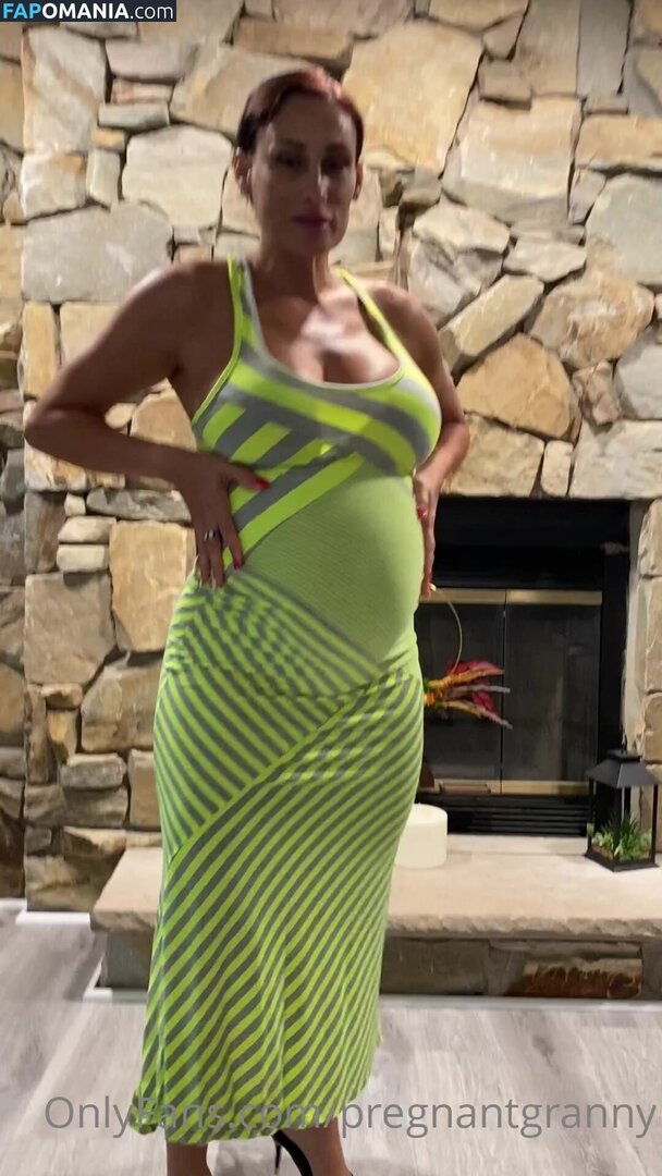 PregnantGranny Обнажённый OnlyFans  Утёкшее фото #1