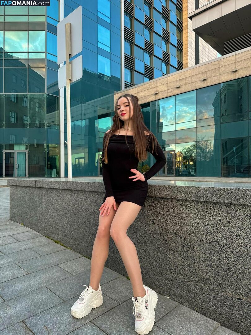 cutekatrin / princesse.katrin Обнажённый OnlyFans  Утёкшее фото #25