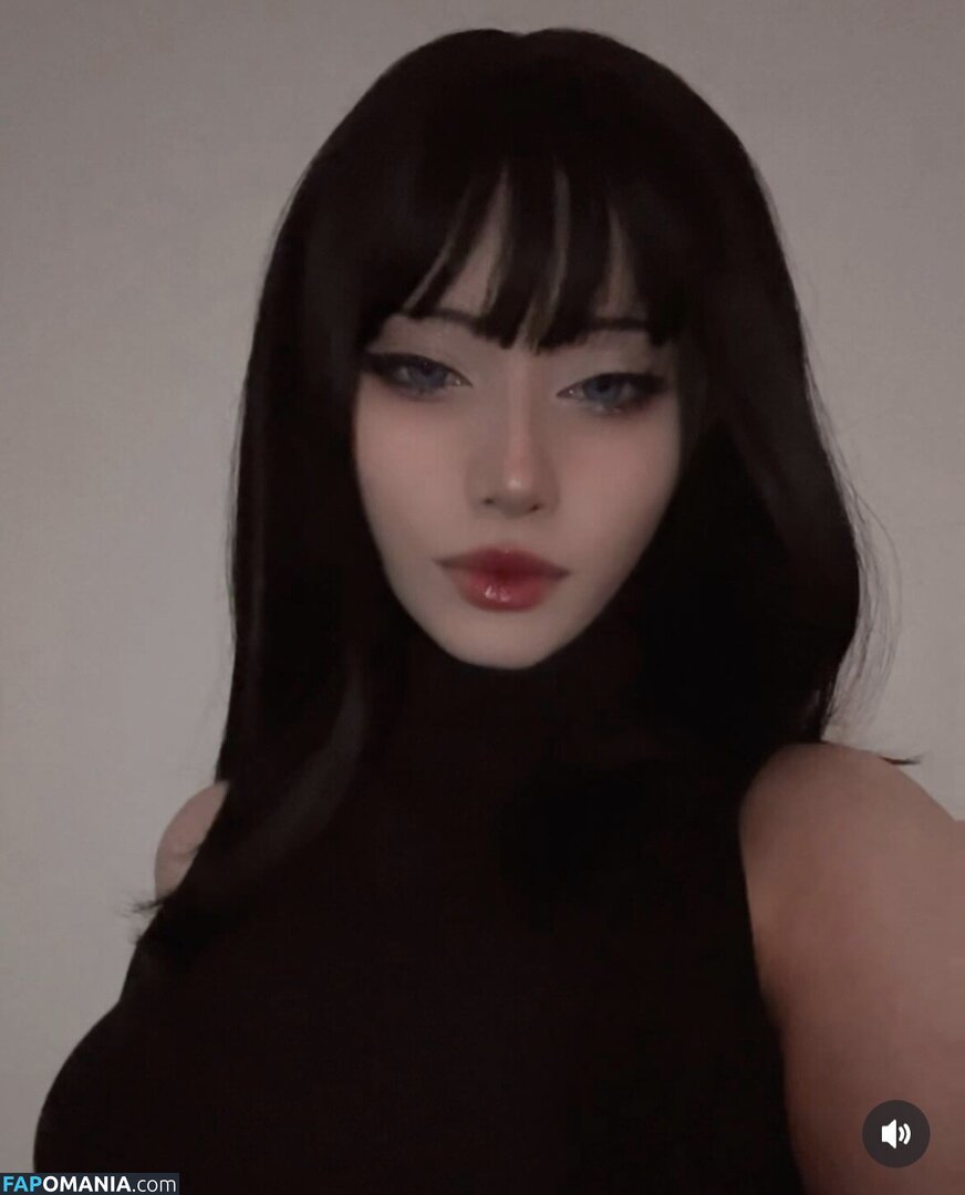 caseys_gxrlfriend / cosplaynsfw / prymsgarden Обнажённый OnlyFans  Утёкшее фото #2