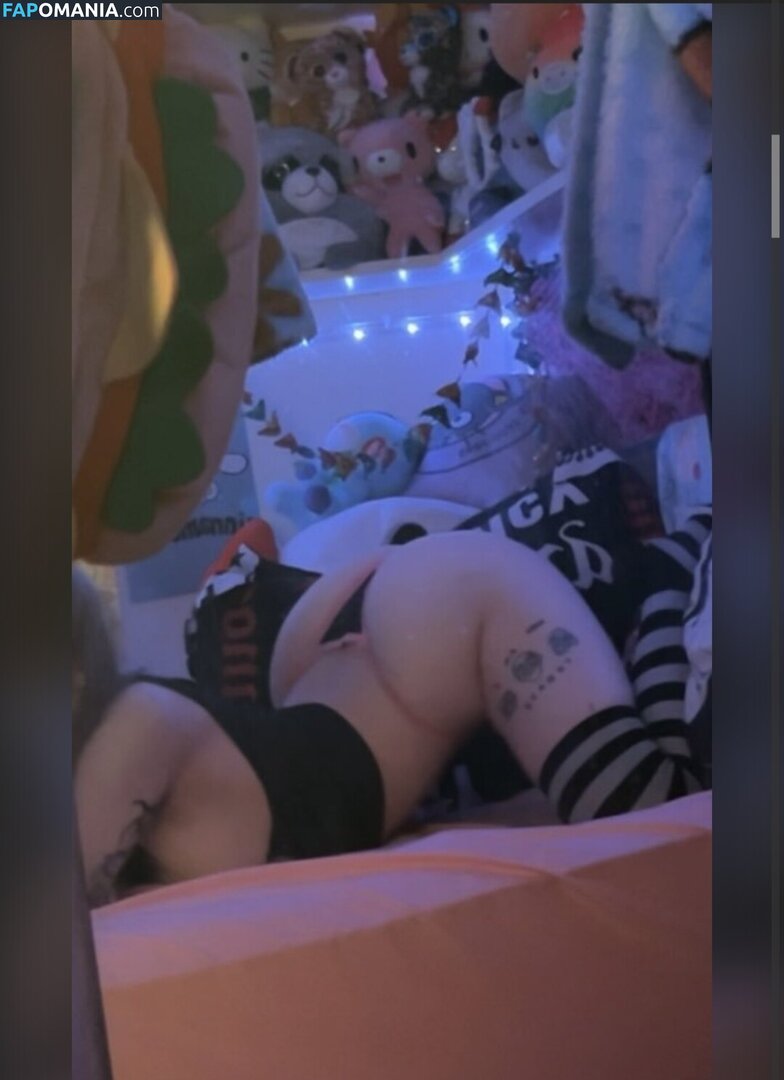 PupBunsOfficial / PuppyBuns Обнажённый OnlyFans  Утёкшее фото #1