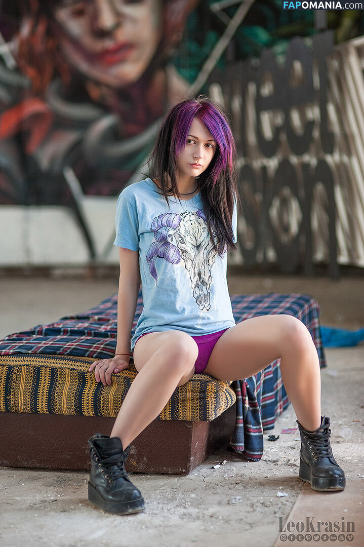 Purple Bitch / greatpurplebitch / https: / itstatypurple / lure_lady / purple_bitch Обнажённый OnlyFans  Утёкшее фото #36