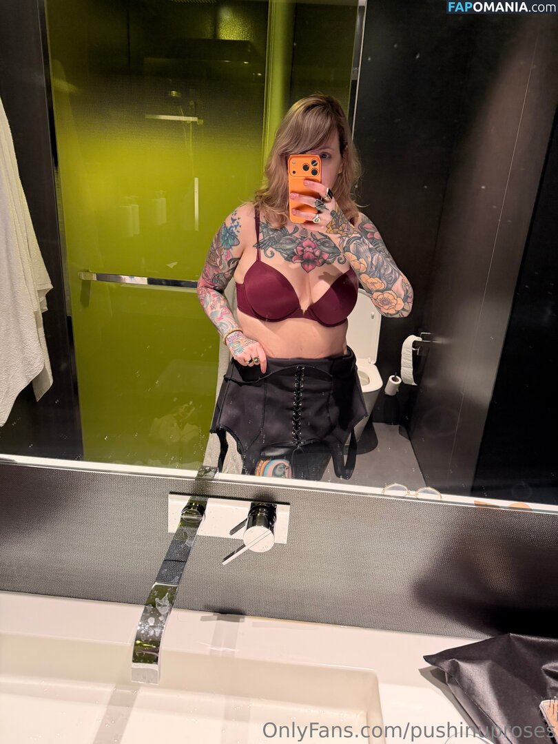 PushingUpRoses / https: / pushinuproses Обнажённый OnlyFans  Утёкшее фото #363