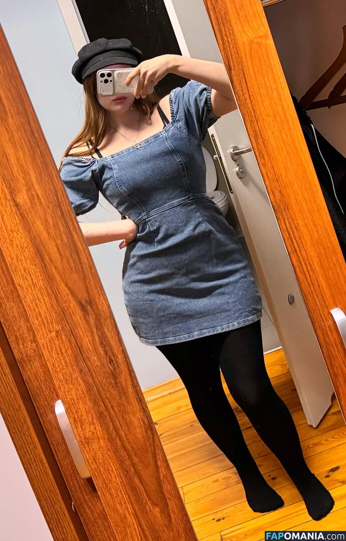 Qiandaiyiyu / Qiandai以宇 / https: Обнажённый OnlyFans  Утёкшее фото #40