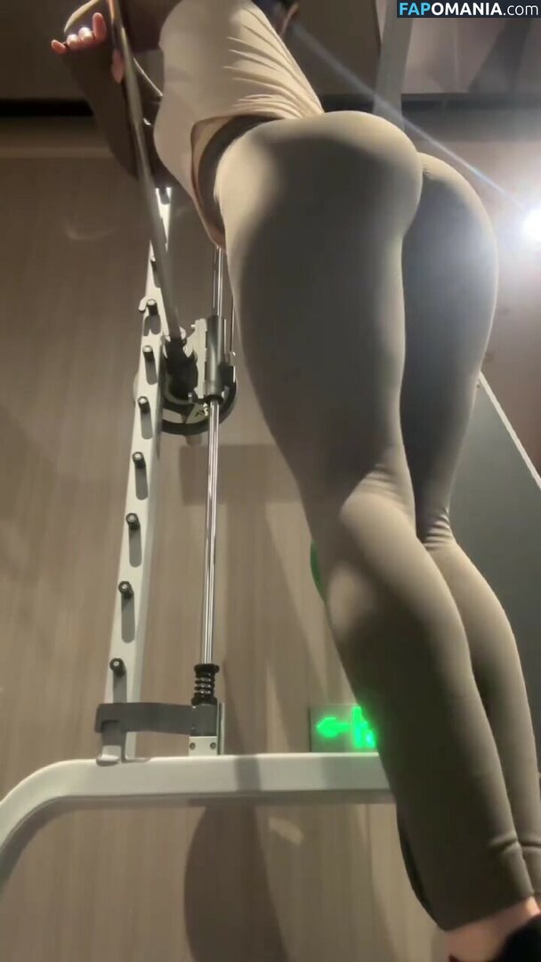  / Qiaoniu / QiaoniuTT / qiaoniu_tt / 俏妞qiaoniu / 俏妞qiaoniuTT Обнажённый OnlyFans  Утёкшее фото #3513