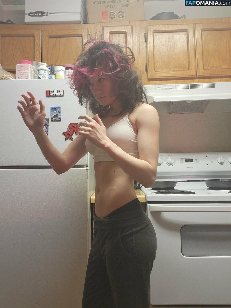 Queen Tofu Games / QueenTofu / Tofu_games / babytofu / https: Обнажённый OnlyFans  Утёкшее фото #527