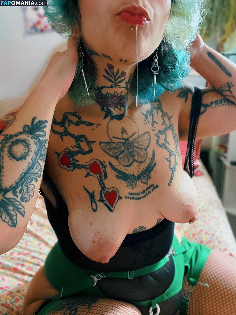 Querosie Querosie / querosie Обнажённый OnlyFans  Утёкшее фото #2