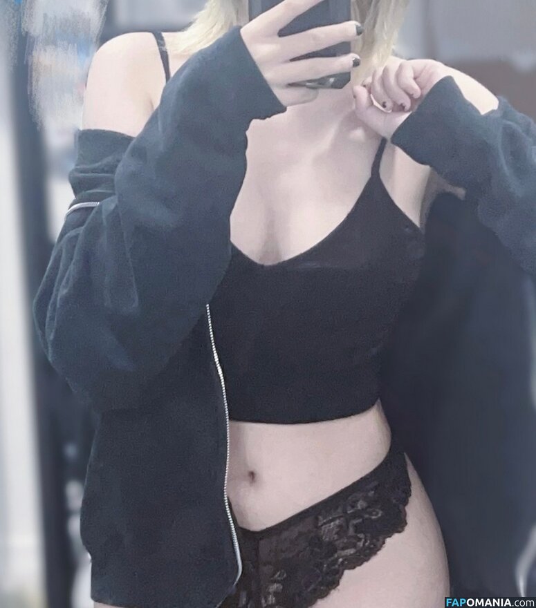 cw / https: / rabbit_poem / rabbitpoem Обнажённый OnlyFans  Утёкшее фото #6