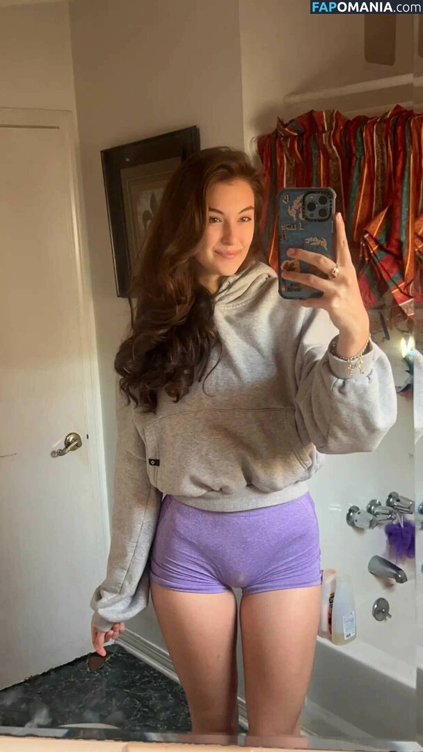 Beautyandbrainswithatwist / Rachel Michelle / rachellemichelle Обнажённый OnlyFans  Утёкшее фото #982