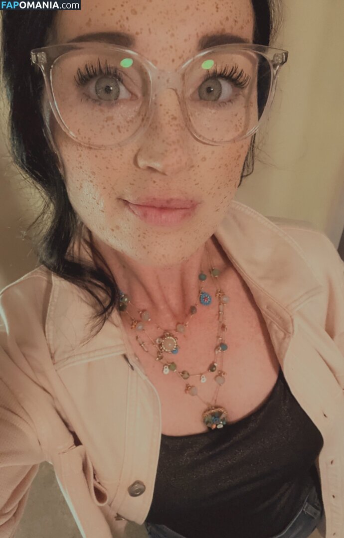 Rachel / lioness.in.the.rain / miss_in_tights / missintights / missinwolford Обнажённый OnlyFans  Утёкшее фото #92