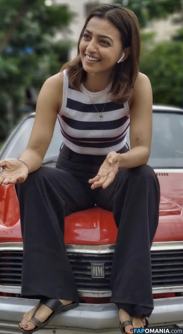 Radhia Apte Обнажённый OnlyFans  Утёкшее фото #4