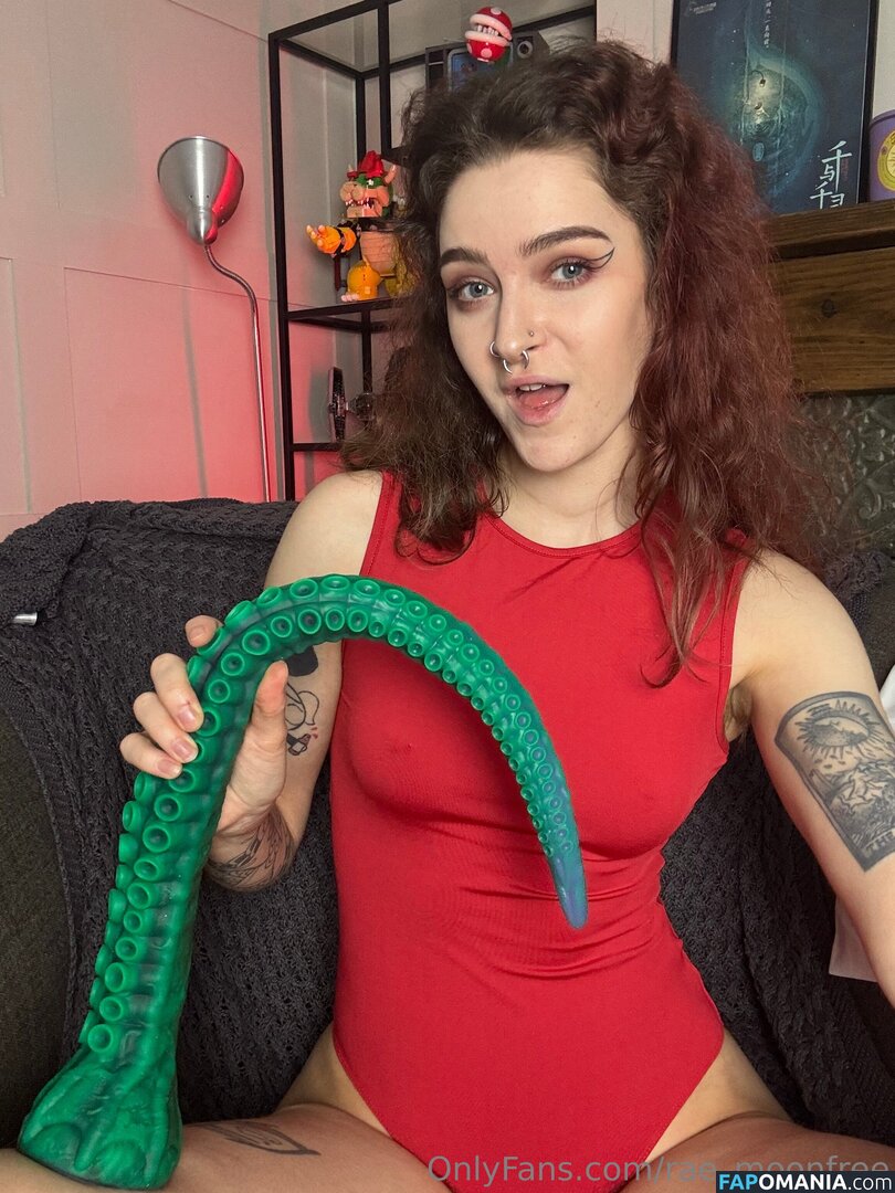 rae_moonfree / rae_moonn Обнажённый OnlyFans  Утёкшее фото #4