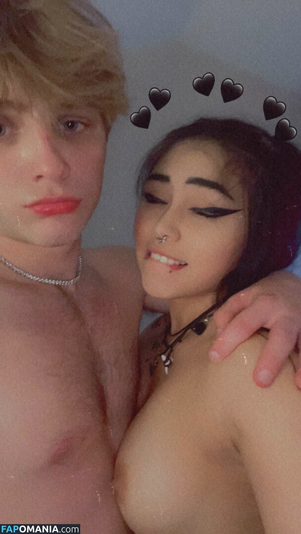 Rayventtaylor / m3talxfr3ak Обнажённый OnlyFans  Утёкшее фото #4