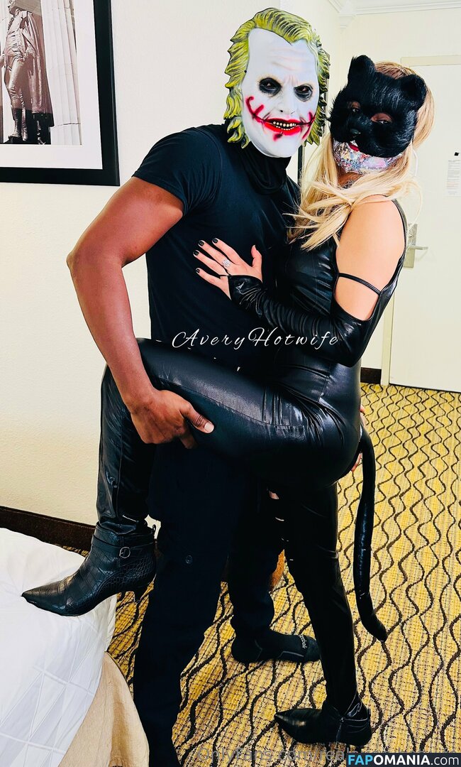 realaveryhotwife / the.real.hot.wife Обнажённый OnlyFans  Утёкшее фото #17