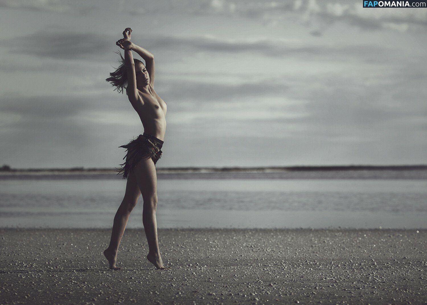 Rebecca Bagnol / _rebeccabagnol / bagnolrebecca / rebeccacambria_free Обнажённый OnlyFans  Утёкшее фото #1161