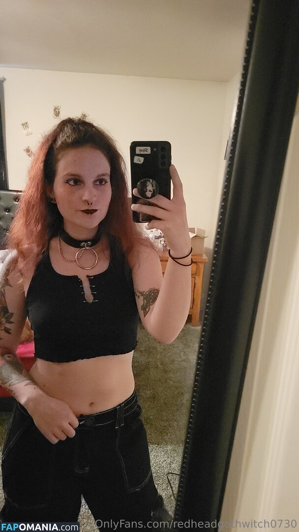 redheadgothwitch0730 Обнажённый OnlyFans  Утёкшее фото #1
