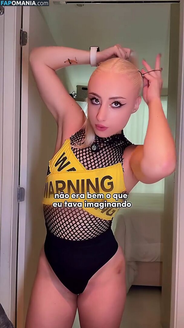 Renata Schneider / renata.c.schneider Обнажённый OnlyFans  Утёкшее фото #1