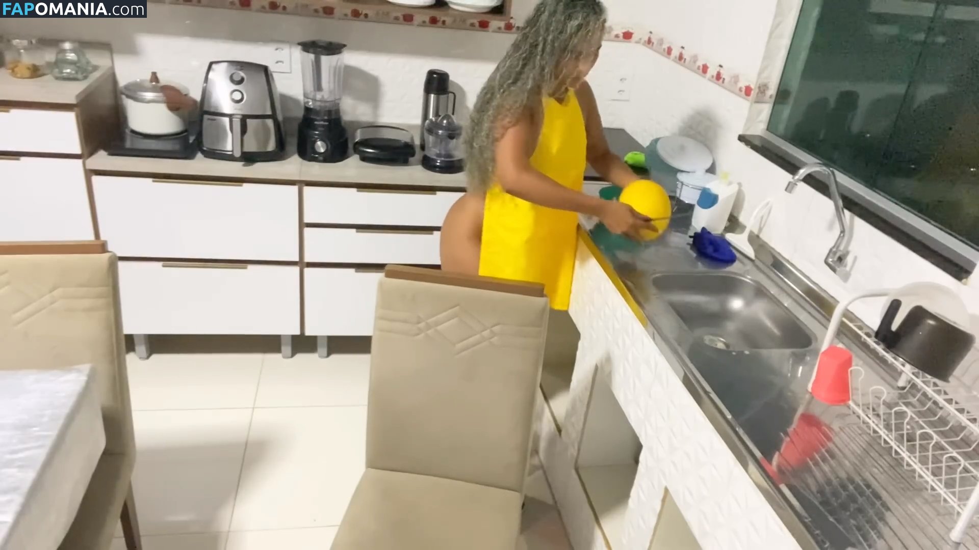 Renata Souza / Rezinha Youtuber / renataoficial1 / rezinhaexcluxivo Обнажённый OnlyFans  Утёкшее фото #2