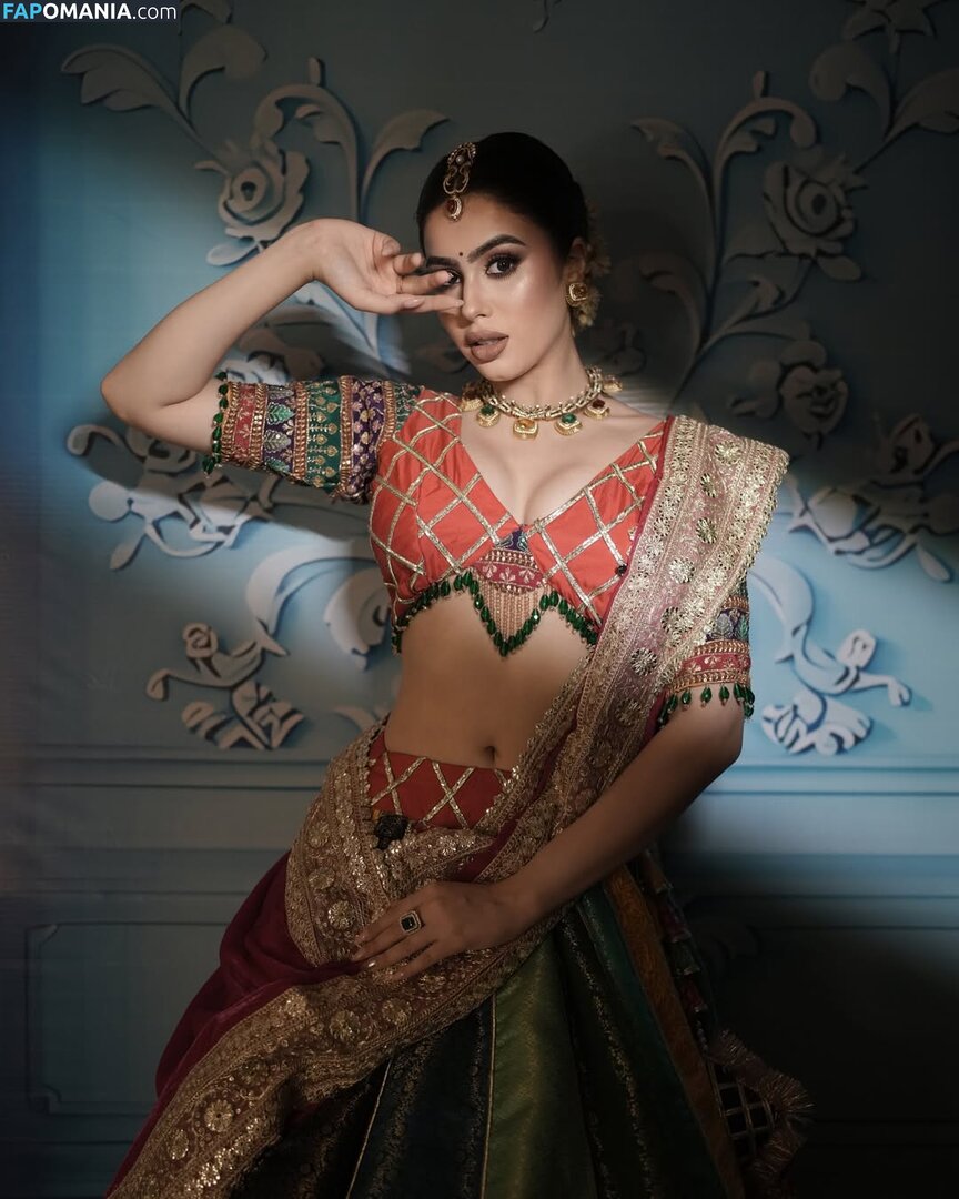 Riva Arora / https: / riva.arora.1 / riva.aroraofficial / rivarora_ Обнажённый OnlyFans  Утёкшее фото #3