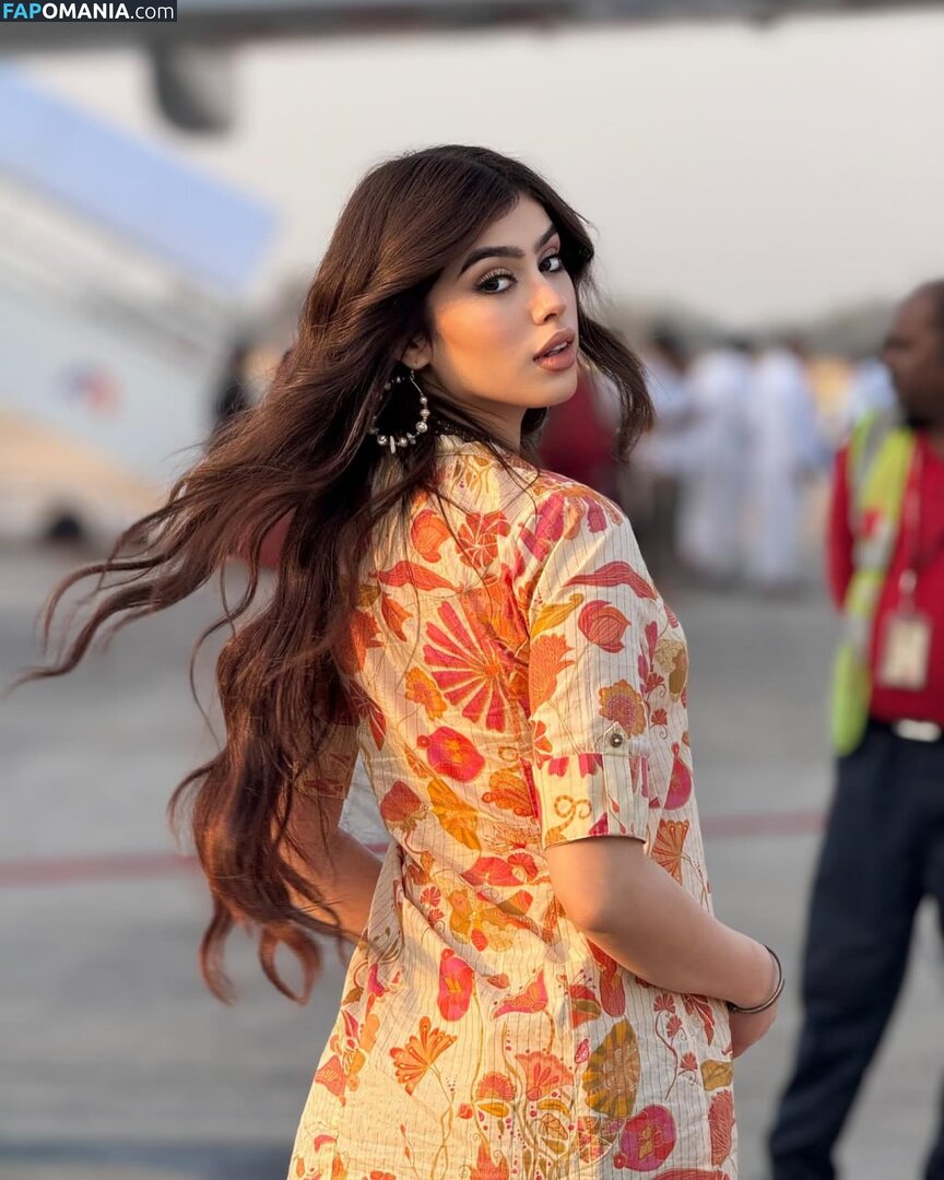 Riva Arora / https: / riva.arora.1 / riva.aroraofficial / rivarora_ Обнажённый OnlyFans  Утёкшее фото #21