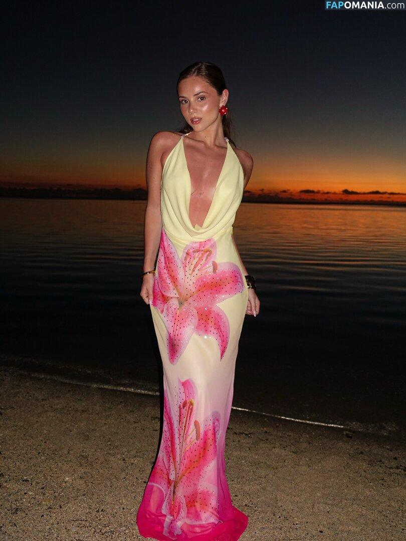 Romane Bertrand / rromane.b Обнажённый OnlyFans  Утёкшее фото #19