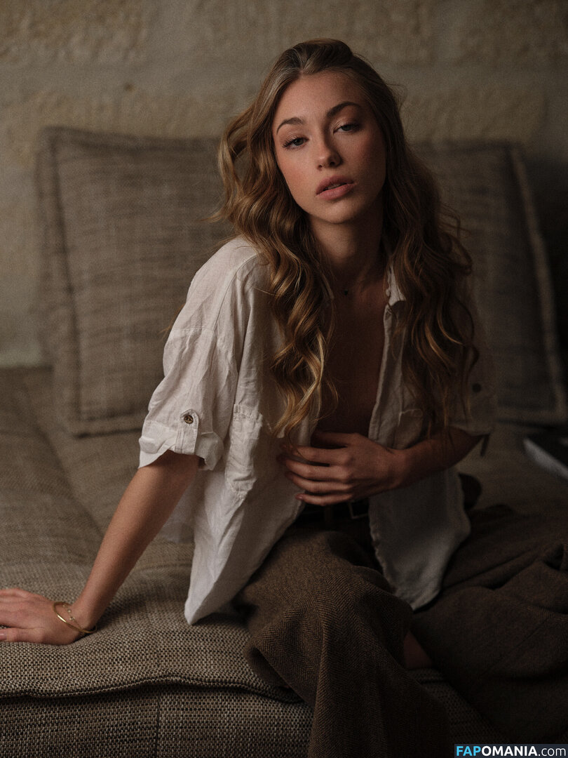 romy_vrhs Обнажённый OnlyFans  Утёкшее фото #7