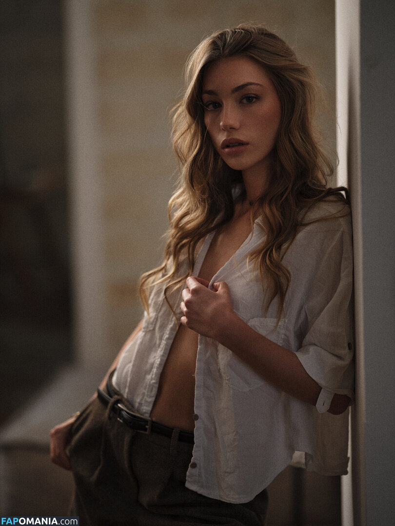 romy_vrhs Обнажённый OnlyFans  Утёкшее фото #10