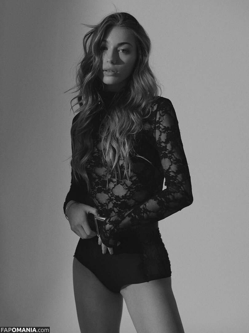 romy_vrhs Обнажённый OnlyFans  Утёкшее фото #15