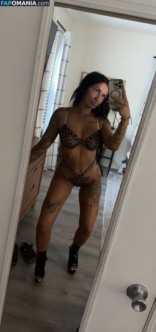 Petitetattedplati / Ronika Eskins / ronika_eskins Обнажённый OnlyFans  Утёкшее фото #14