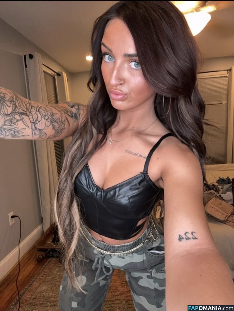 Petitetattedplati / Ronika Eskins / ronika_eskins Обнажённый OnlyFans  Утёкшее фото #30
