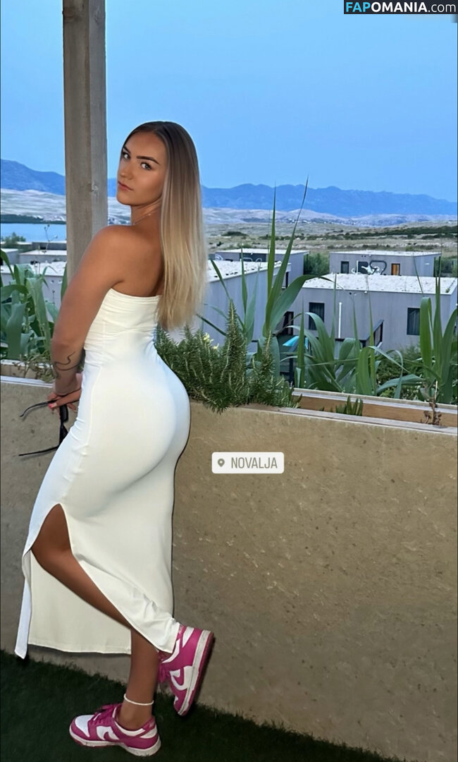 Rosajcb Обнажённый OnlyFans  Утёкшее фото #3