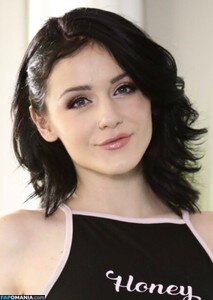 Rosalyn Sphinx / RosalynSphinx / sphinxrosalyn Обнажённый OnlyFans  Утёкшее фото #1