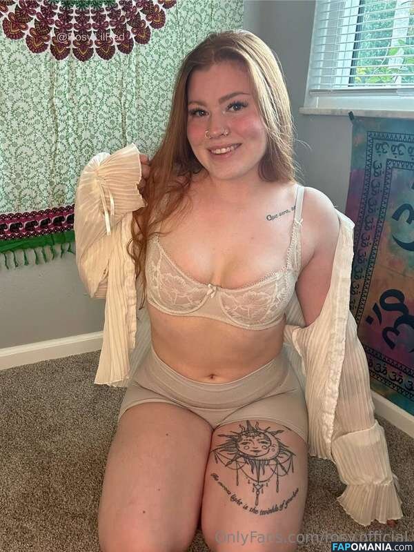 Rosy Lil Red Обнажённый OnlyFans  Утёкшее фото #17